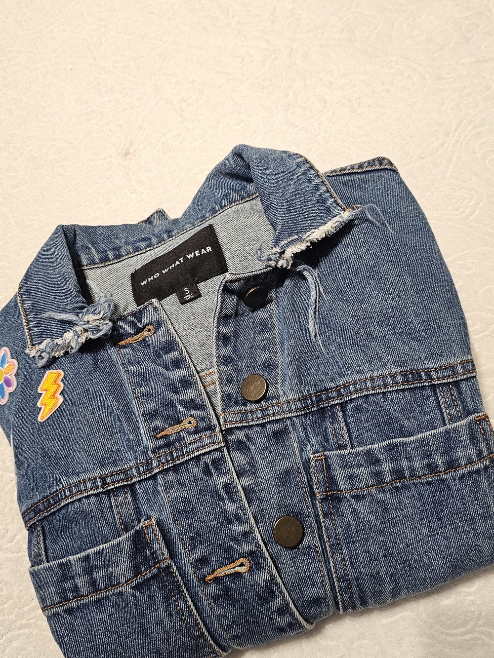 Who What Wear Distressed Denim Jacket in Classic Blue